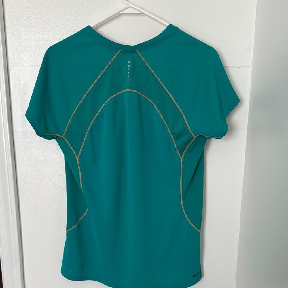 The North Face Teal and Orange Athletic Top - Picture 2 of 6